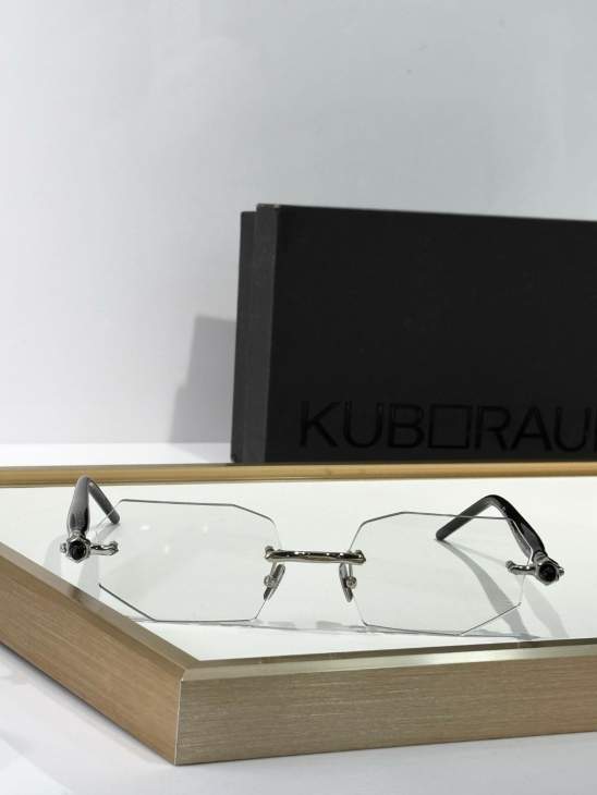 Picture of Kuboraum Sunglasses _SKUfw70683290fw